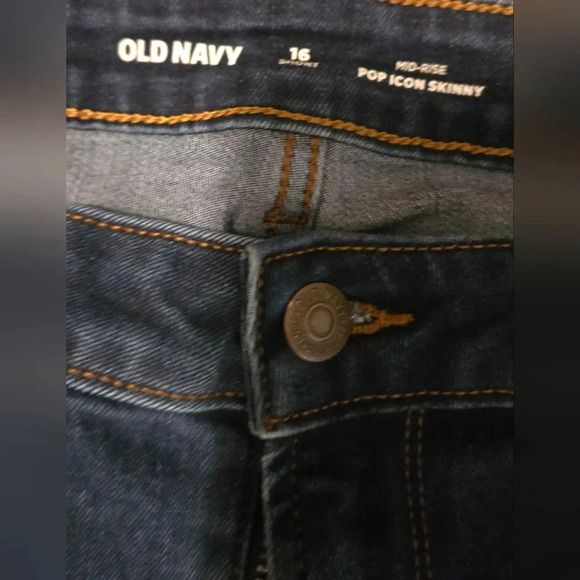 Women's  Old Navy denim jeans size 16 short mid rise pop icon skinny. - Picture 2 of 4